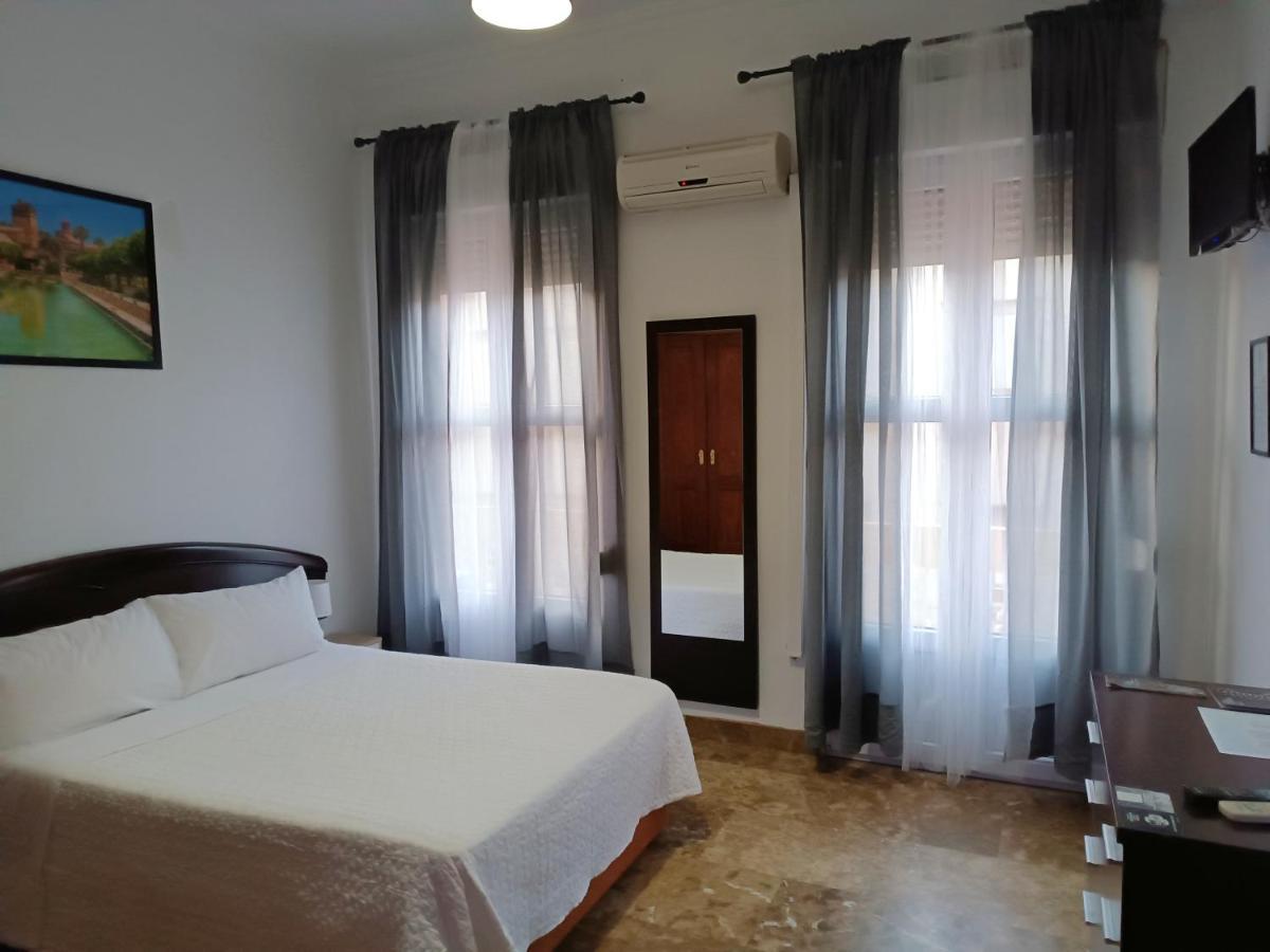 Apartamento El Duque - Plaza De Las Tendillas Cordoue Extérieur photo