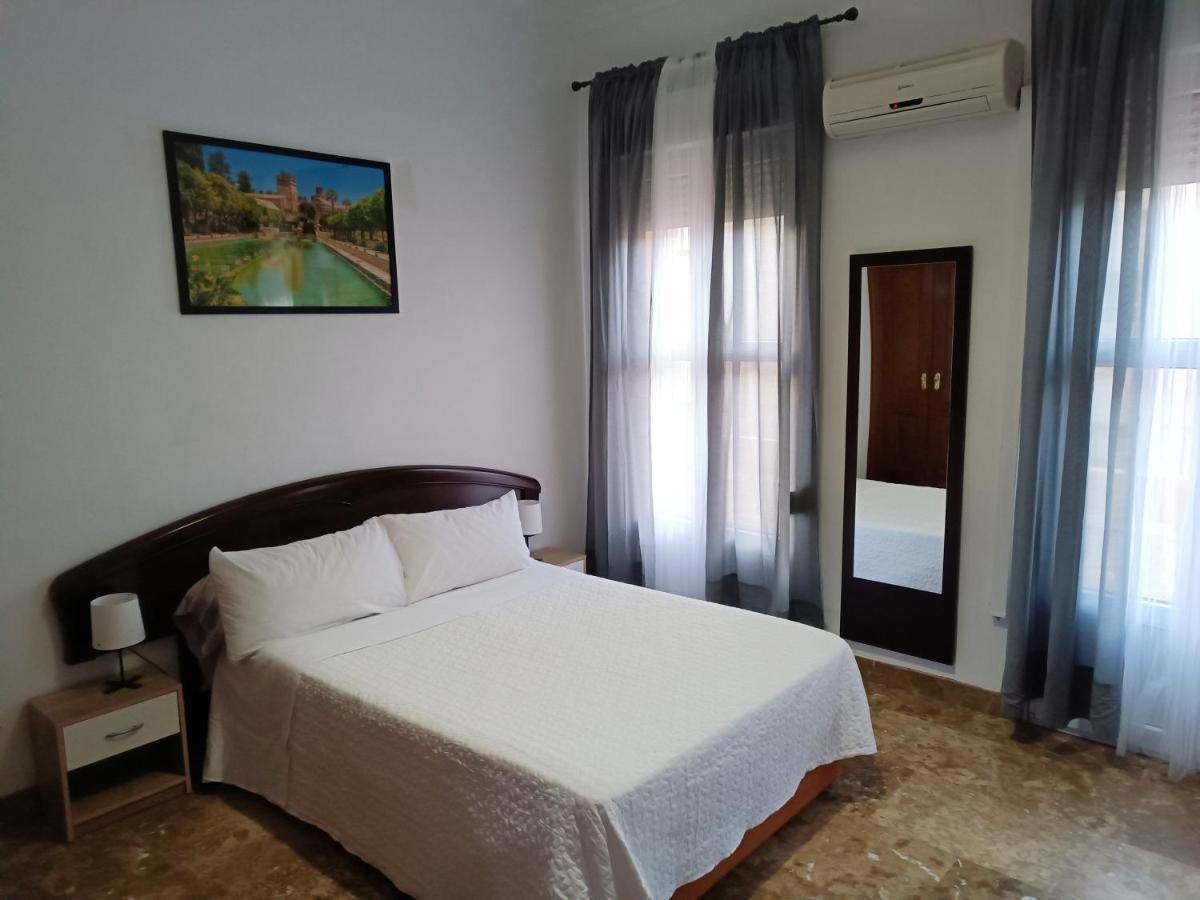Apartamento El Duque - Plaza De Las Tendillas Cordoue Extérieur photo